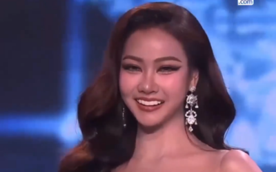 Podyumda talihsiz an! Yarışmacının başına gelen herkesi şoke etti